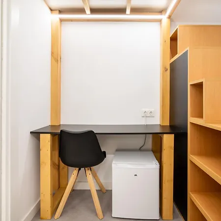 Tiendas 26 Αλμερία