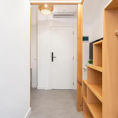 Tiendas 26 Πανσιόν *