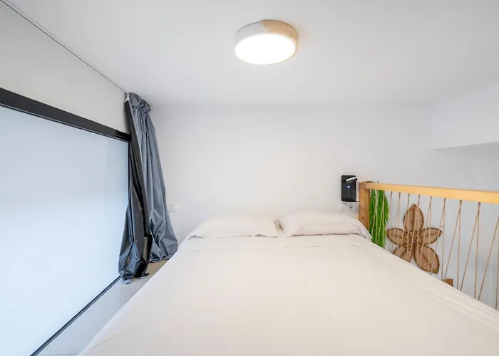 Penzion Tiendas 26 Almería